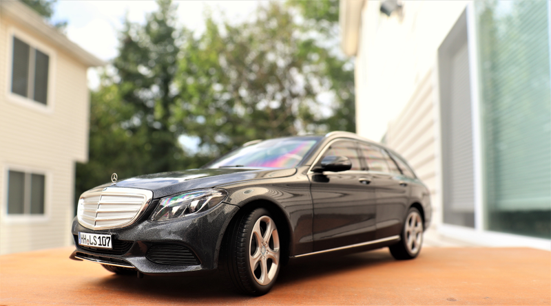 Illustration for article titled 1/18 Mercedes Benz S205 C-Class WagonÂ